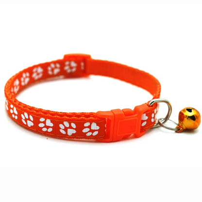 Collier coloré pour animaux de compagnie avec clochette